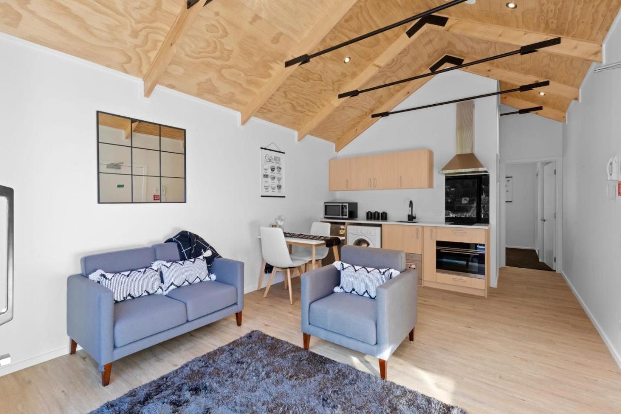 Alex Apt With Onsite Gym And Walk To Town Queenstown Bagian luar foto
